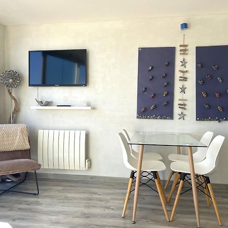 Tusquets - Apartamento Con Vistas Al Mar กาดาเกส ภายนอก รูปภาพ