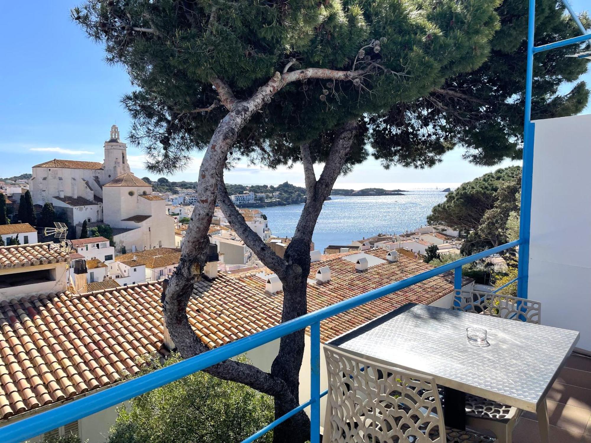 Tusquets - Apartamento Con Vistas Al Mar กาดาเกส ภายนอก รูปภาพ